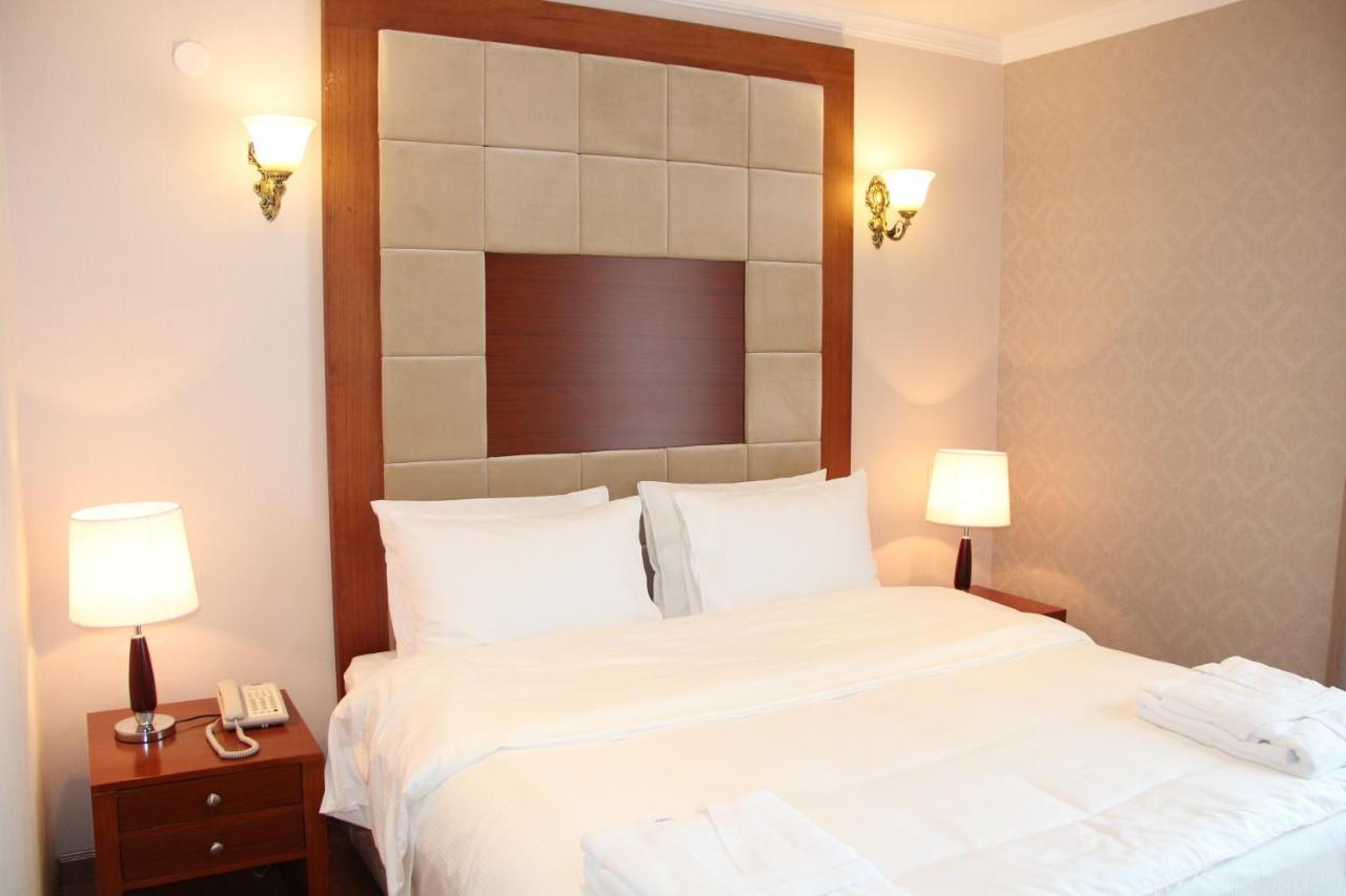 Pʼotʼi Hotel Park Green מראה חיצוני תמונה
